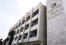 أحكام بالحبس والغرامة ضد مسؤولين في هيئة الاستثمار وفقاً لدائرة النزاهة
