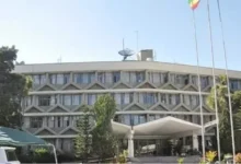 إثيوبيا تغلق سفارتها في أسمرة وتطلب مغادرة الدبلوماسيين الإريتريين