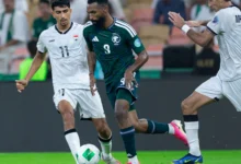 "الأرقام تدعم الأخضر.. البريكان سلاح دونيس في مواجهة العنابي"