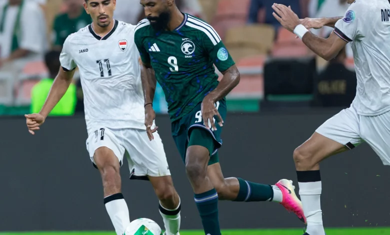 "الأرقام تدعم الأخضر.. البريكان سلاح دونيس في مواجهة العنابي"