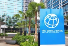 البنك الدولي يتوقع نمواً بنسبة 7.8% في المنطقة بحلول 2027 مع التركيز على الذكاء الاصطناعي
