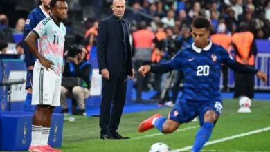 فرنسا تتفوق على بلجيكا وتعتلي قمة الترتيب