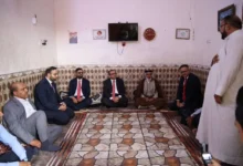 وزير التعليم يمنح ابنة الشهيد كاظم الركابي منحة مجانية لدراسة الطب