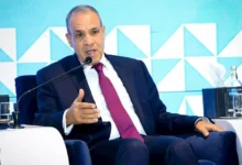 وزير الخارجية يشارك في نقاش حول دور الدبلوماسية الاقتصادية في تعزيز التجارة والاستثمار بأفريقيا