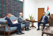 وزير الكهرباء يطالب السفير الألماني بتسريع إنجاز مشاريع "سيمنس" في العراق